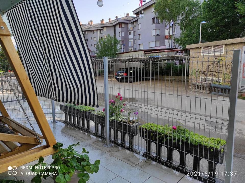 Adna Art Apartment Bihac Exterior photo